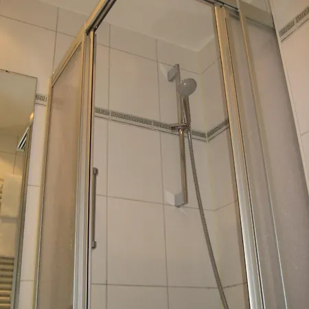 Szálloda S16