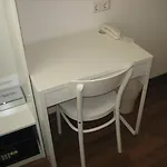 S16