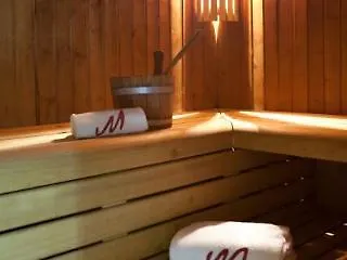Hotel S16