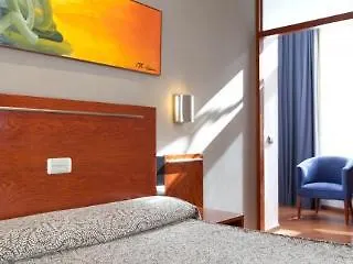 S16 Hotel 3*