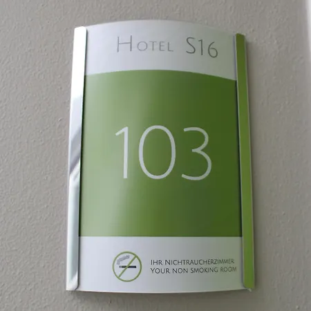 Hotel S16 3*